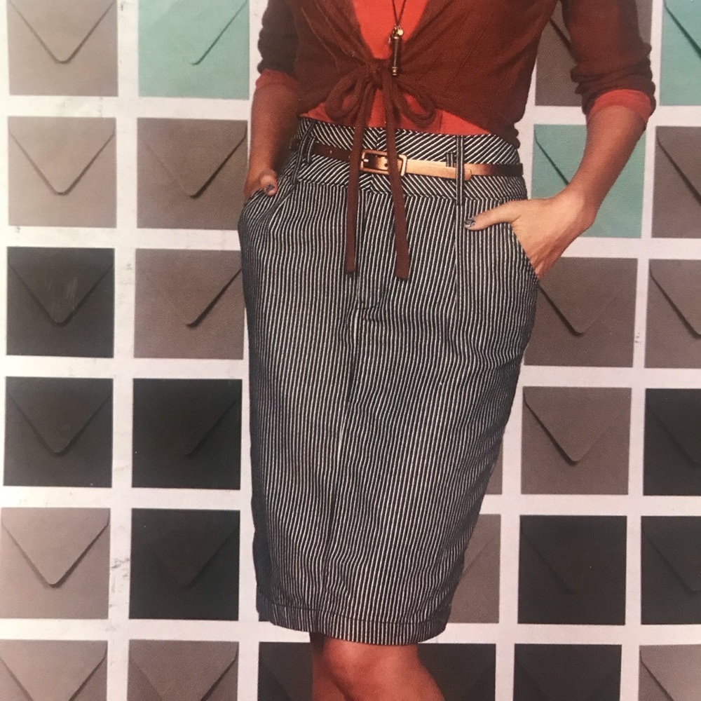 High Waist Pencil Skirt Black White Stripe Unique XS